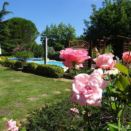 Suite Privee Dans Spacieuse Maison Du Perigord, Avec Piscine Bergerac Exterior photo