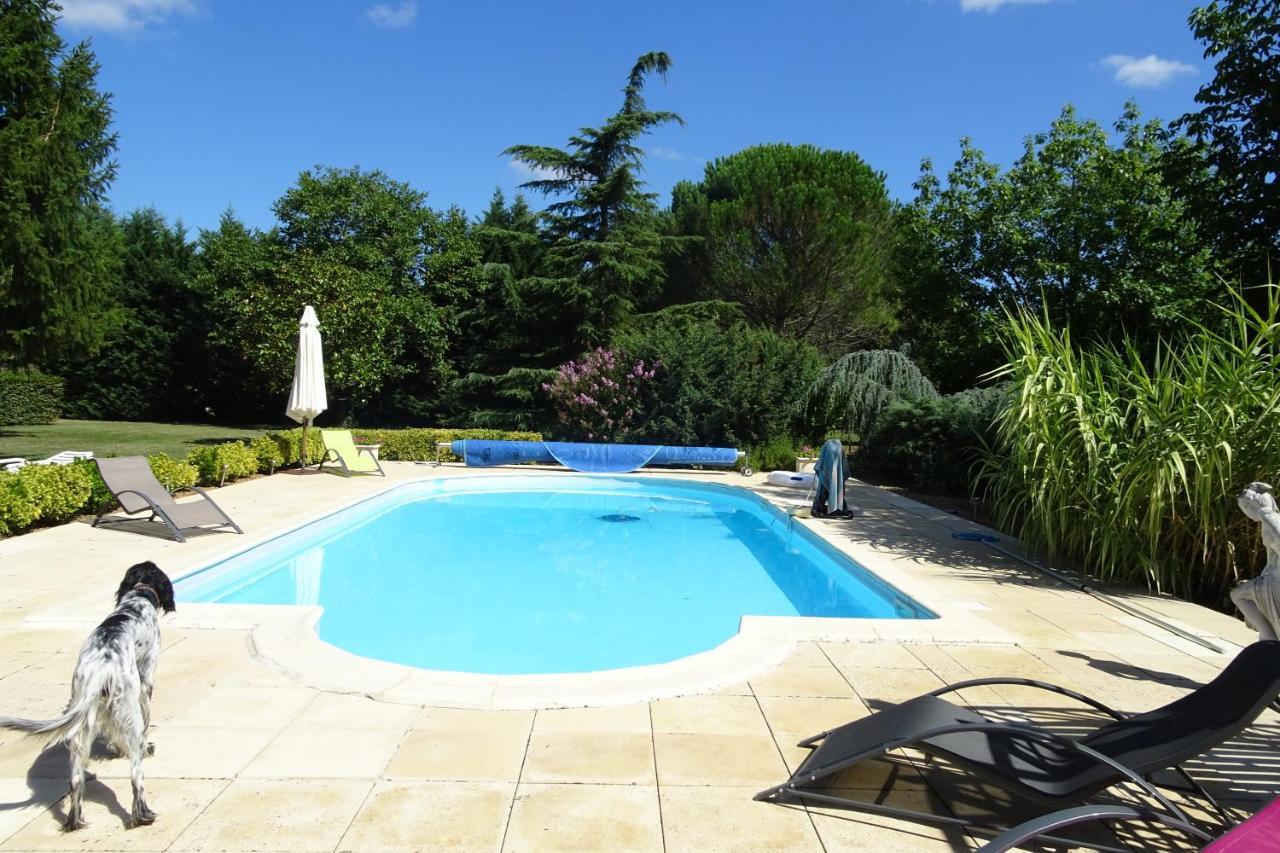 Suite Privee Dans Spacieuse Maison Du Perigord, Avec Piscine Bergerac Exterior photo